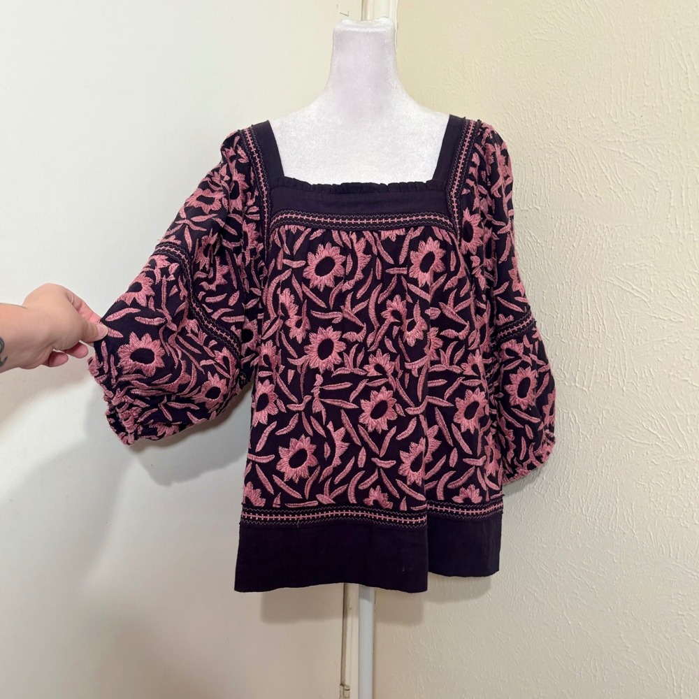 NWT Sister Mary Navy Pink Embroidered Floral Puff Sleeve Blouse Boho Tunic M